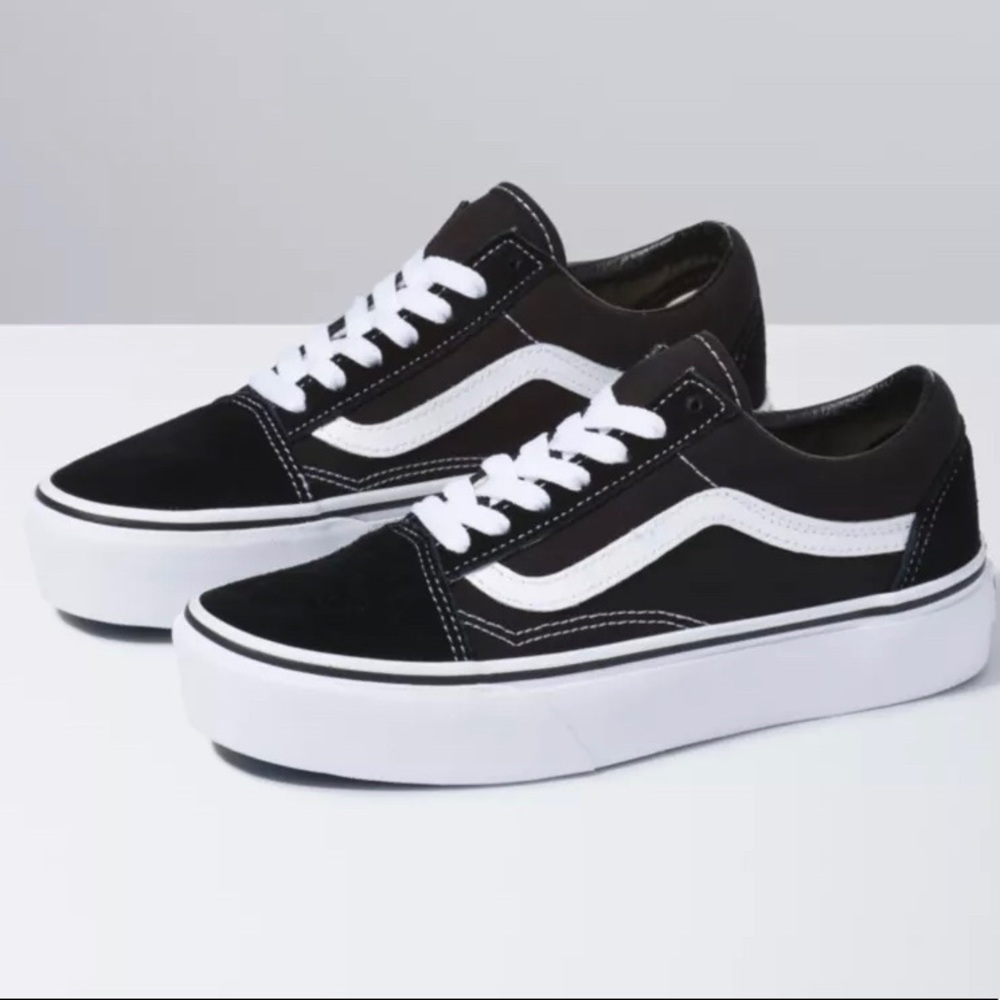 Old Skool Platform Vans size 7.5 womens